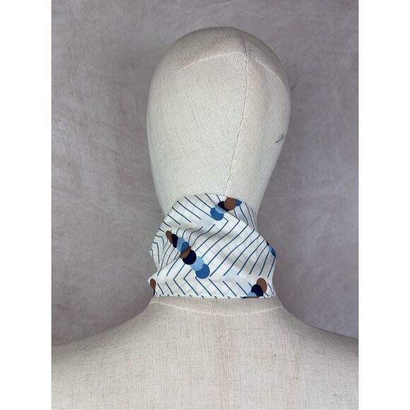 Vintage Mod Neck Scarf - Picture 3 of 7